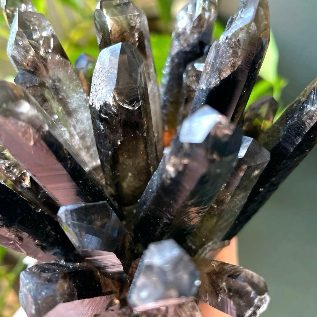 黒水晶　モリオン　スモーキークォーツ　煙水晶　天然石　パワーストーン　クラスター