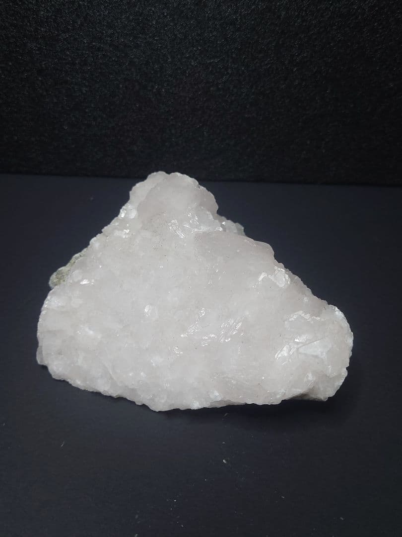 ピンクカルサイト原石