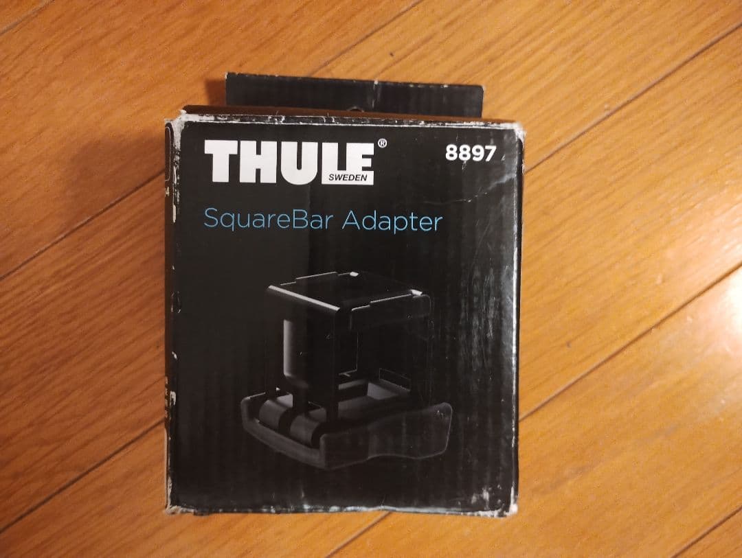 THULE フェアリング スクエアバー用　約横108cm、縦20cm