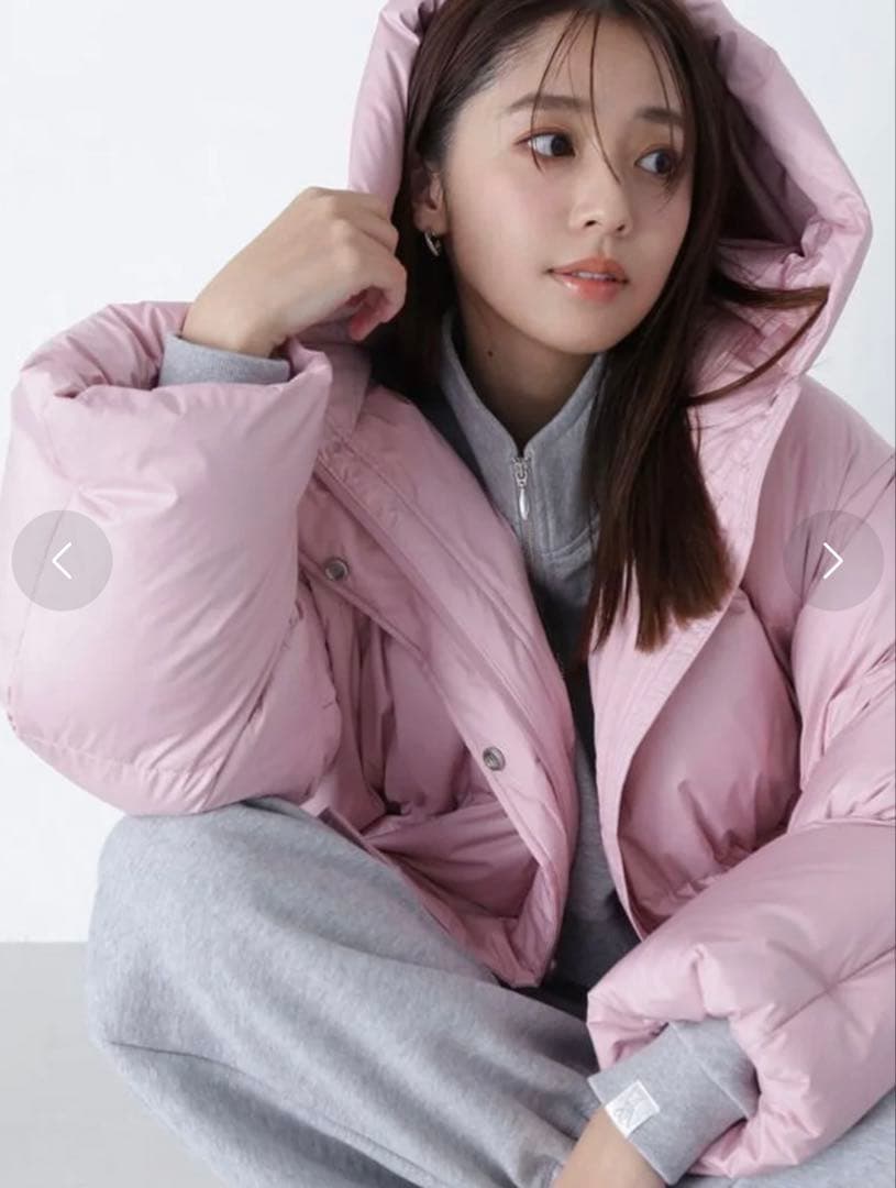 極美品！ナチュラルビューティーベーシック　ショートダウンフェザージャケット