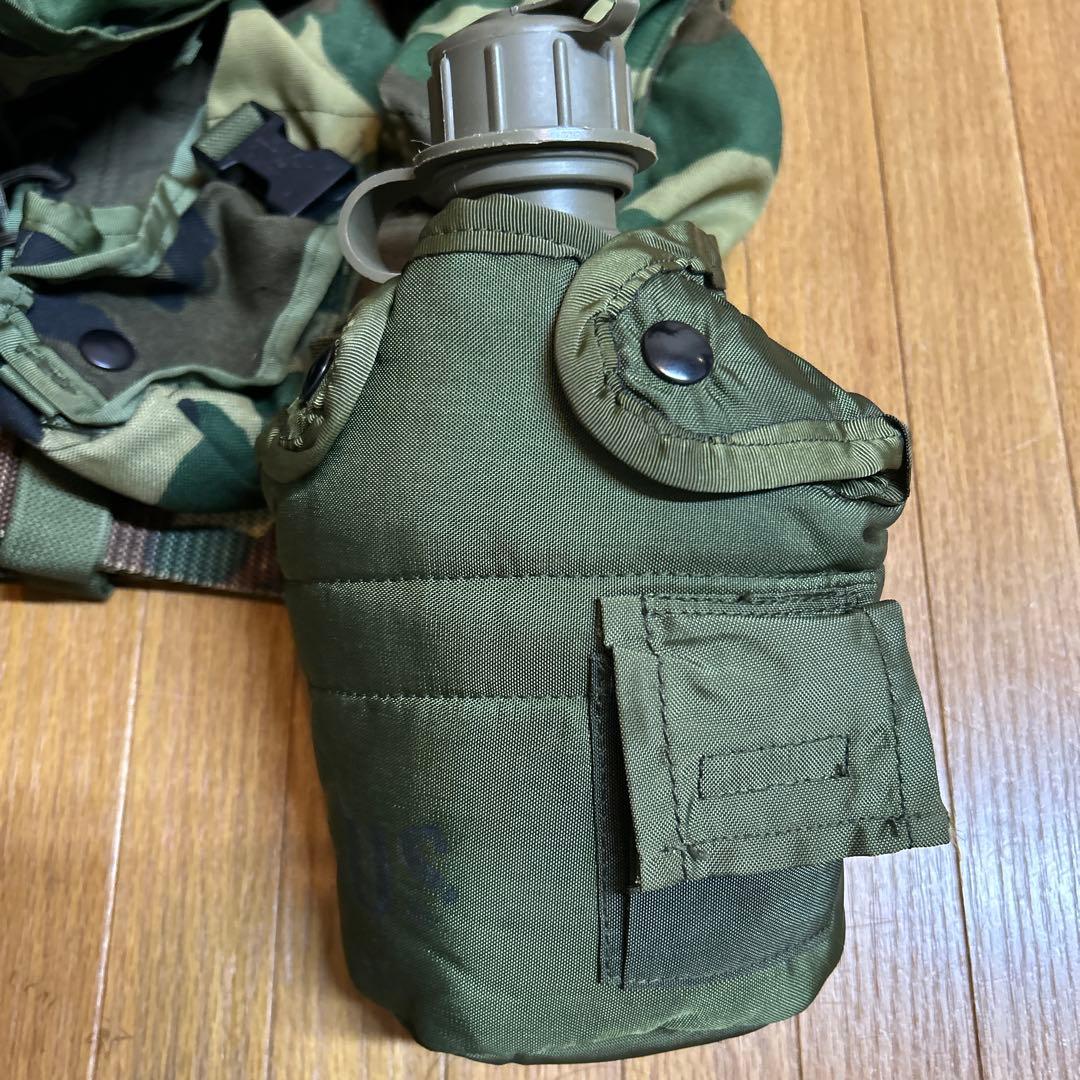 アメリカ軍 TLBV タクティカルロードベアリングベスト　水筒　マガジン入ら等