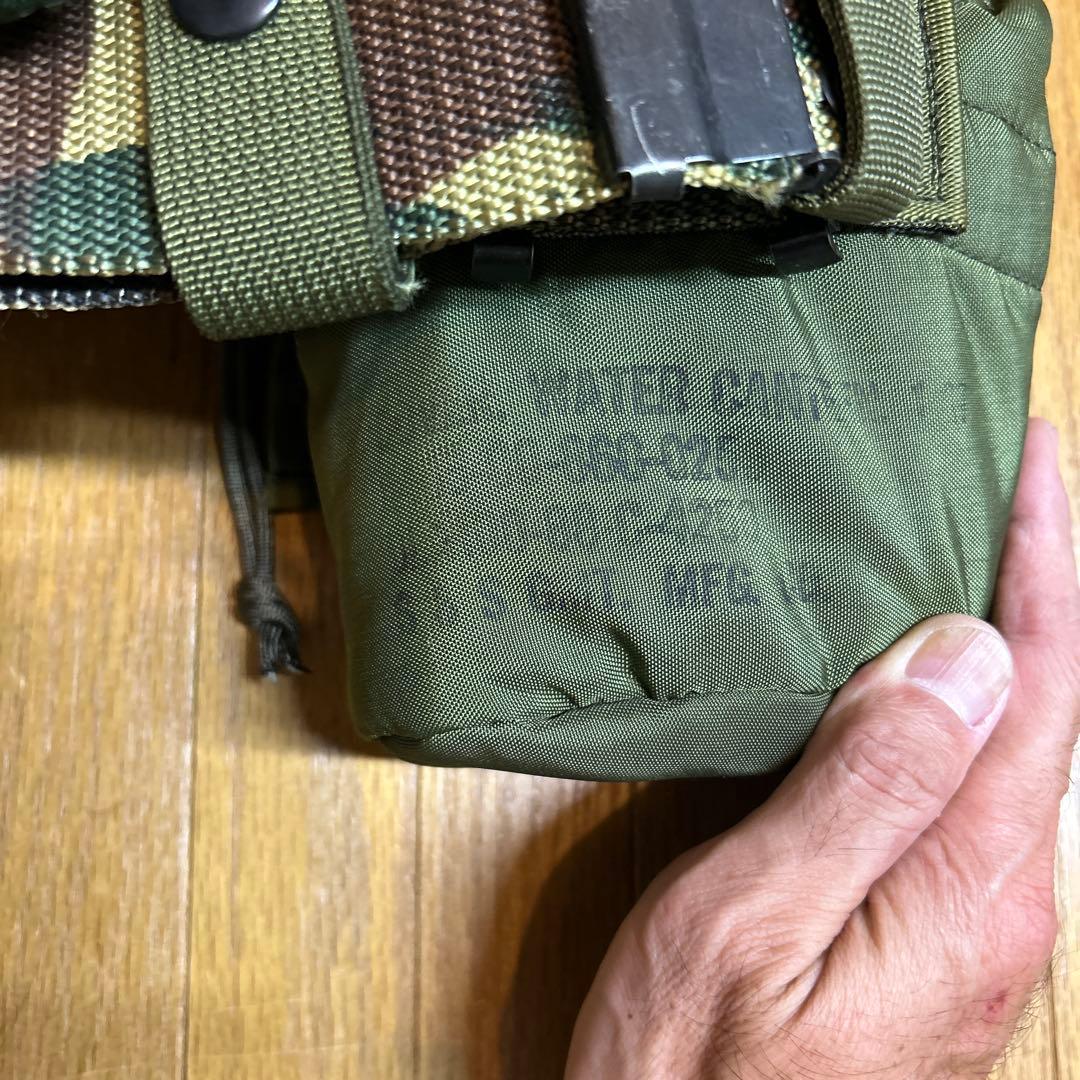 アメリカ軍 TLBV タクティカルロードベアリングベスト　水筒　マガジン入ら等