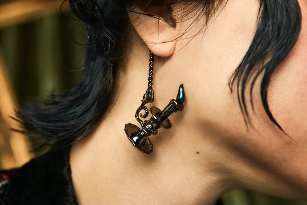 hazama 火あぶりのイヤーカフ