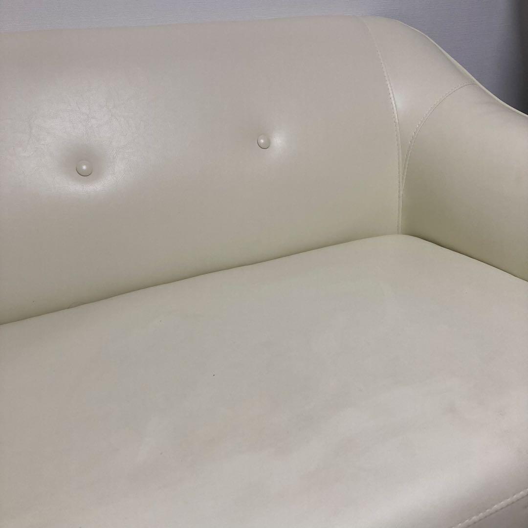 【定価34,988円】モダンデコ　ホワイト PVCレザーソファ 幅135cm