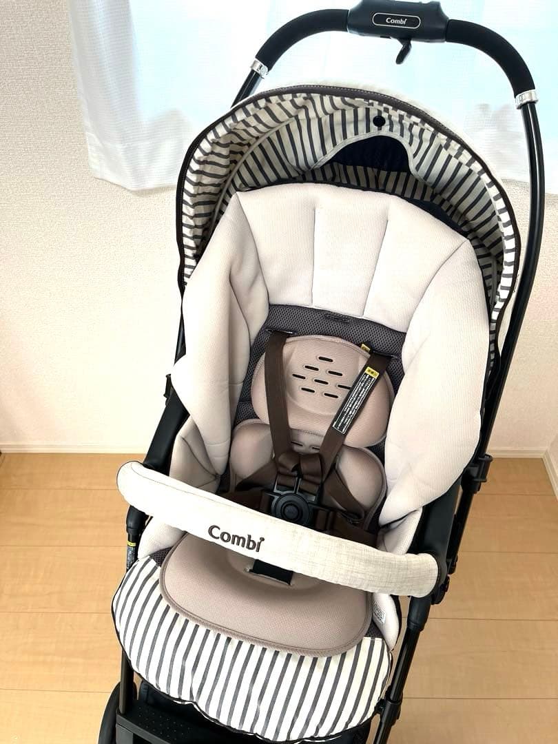 【美品】コンビ ホワイトレーベル スゴカルα 4キャス エッグショック HT