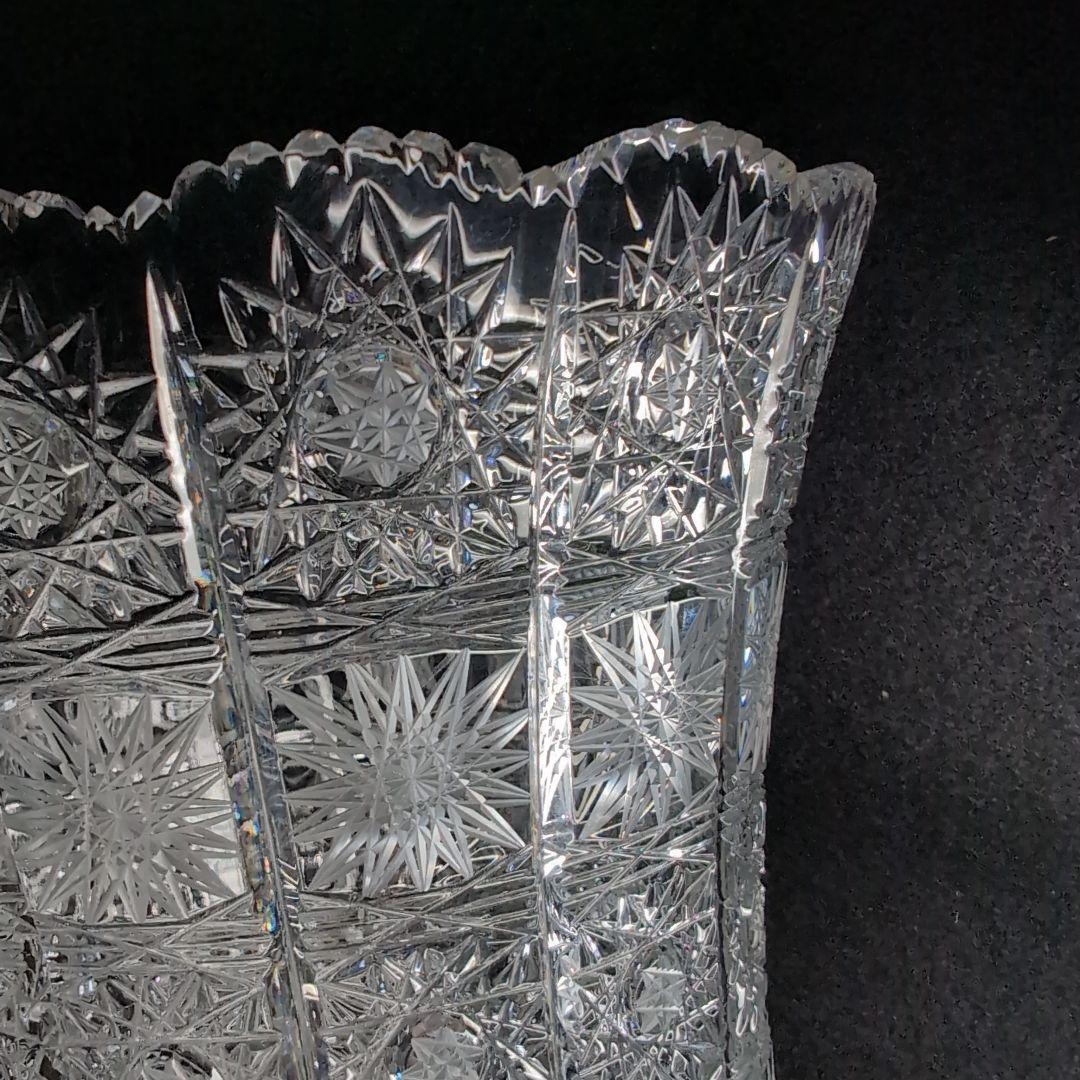 【ボヘミア】高級クリスタル　フラワーベース　500PK 24%PbO チェコ