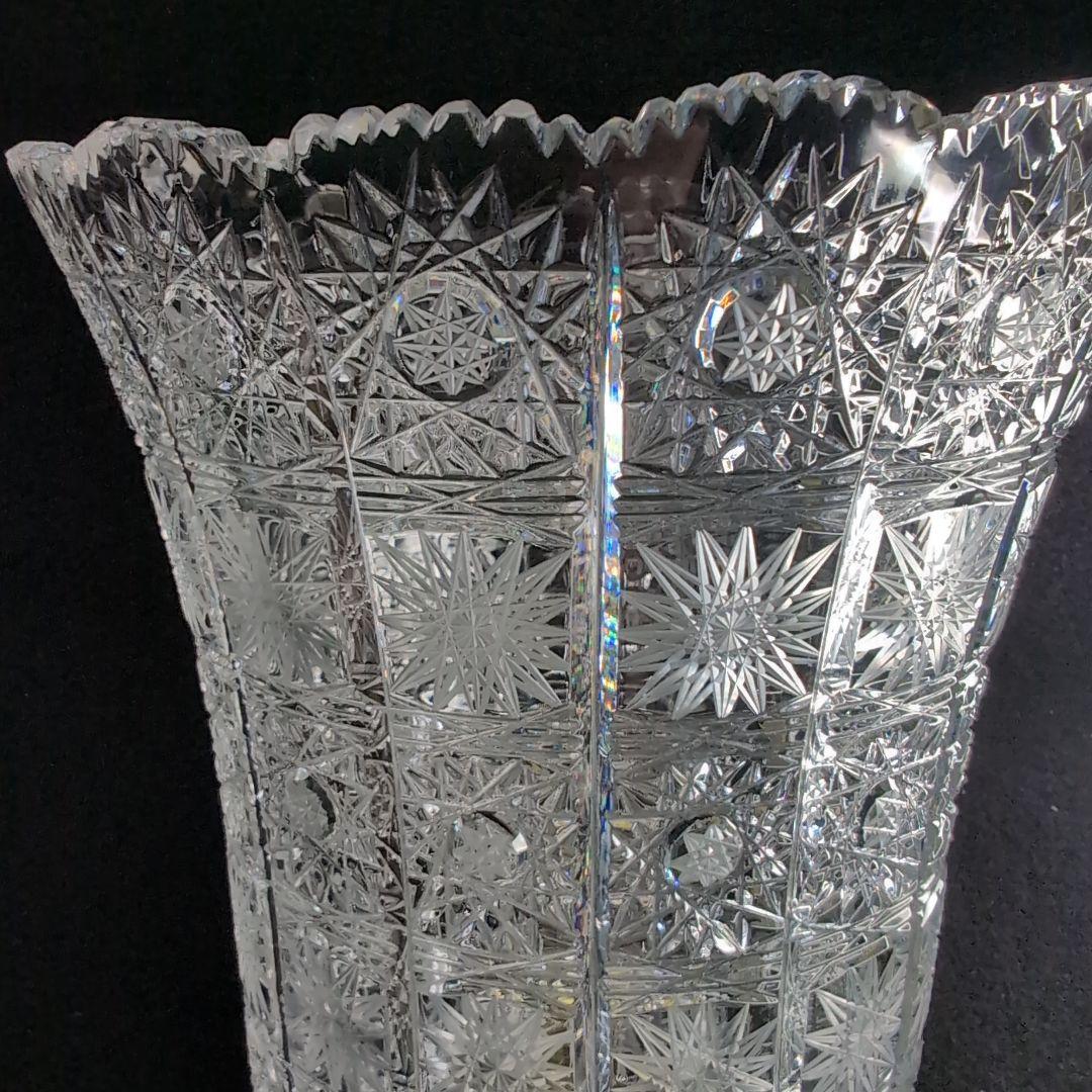 【ボヘミア】高級クリスタル　フラワーベース　500PK 24%PbO チェコ