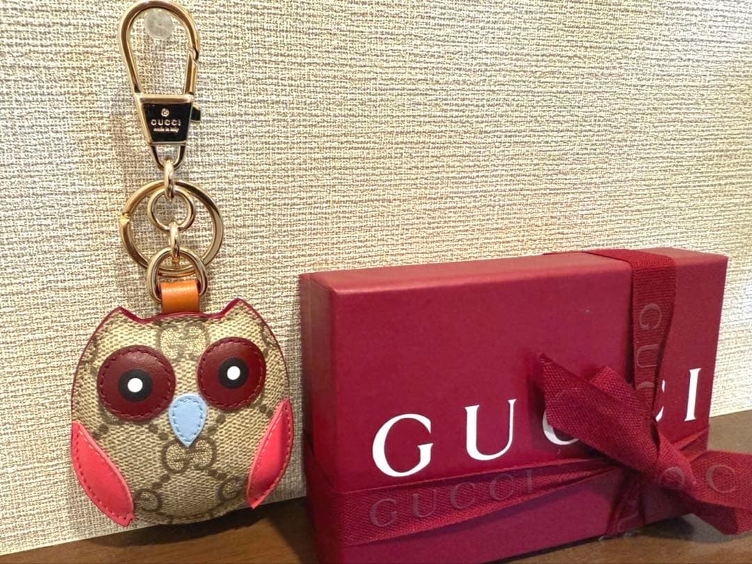 GUCCI オウルシェイプバッグチャーム