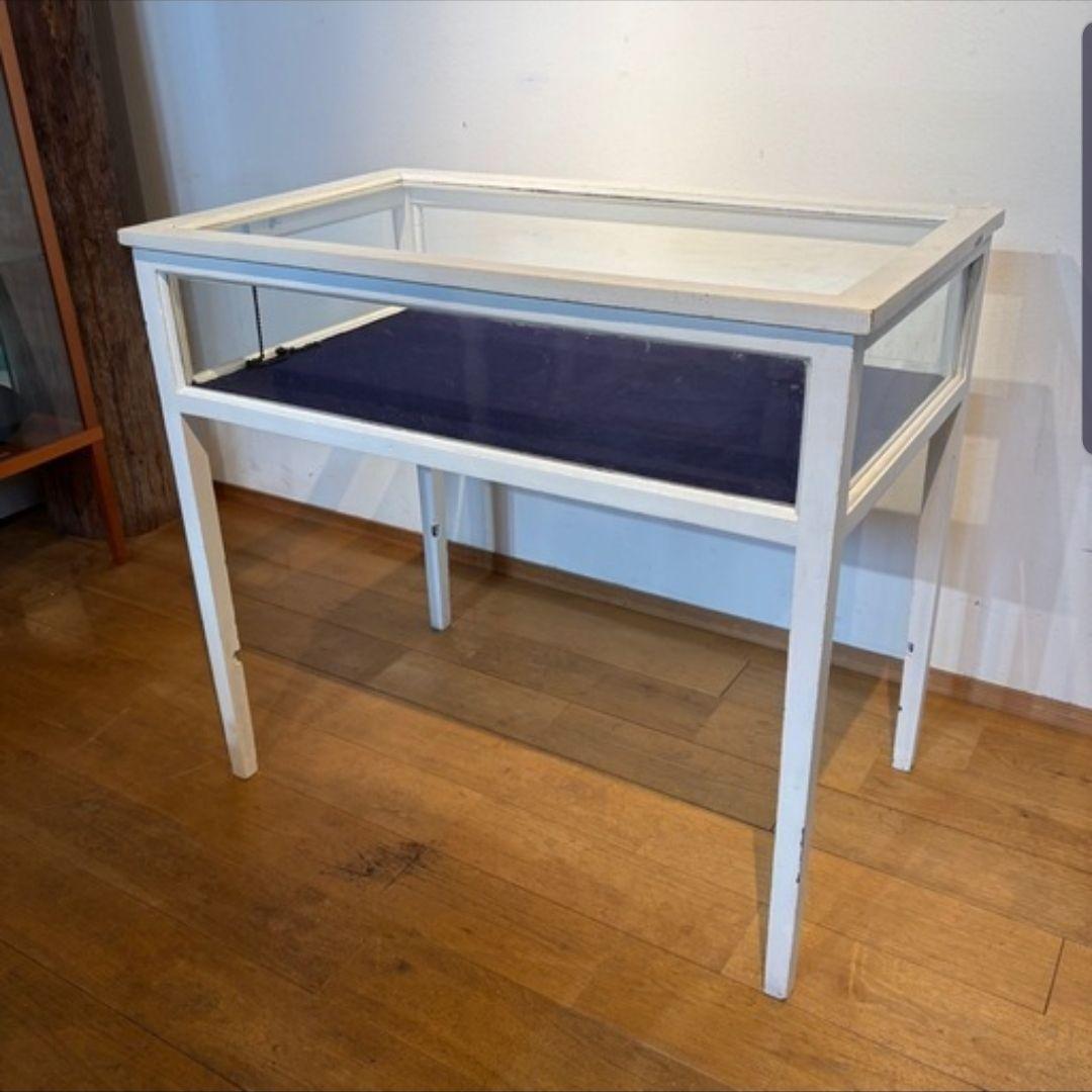 引き取り限定 アンティーク調 ディスプレイ ガラス テーブル アクセサリー