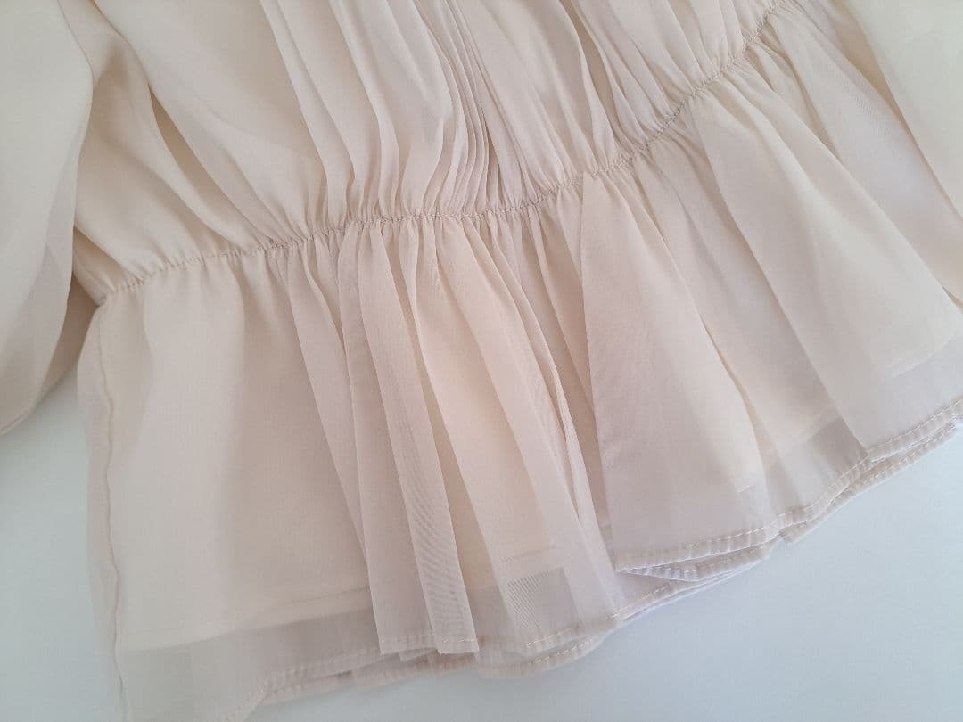 SNIDEL　ボリュームギャザーフリルオフショルブラウス