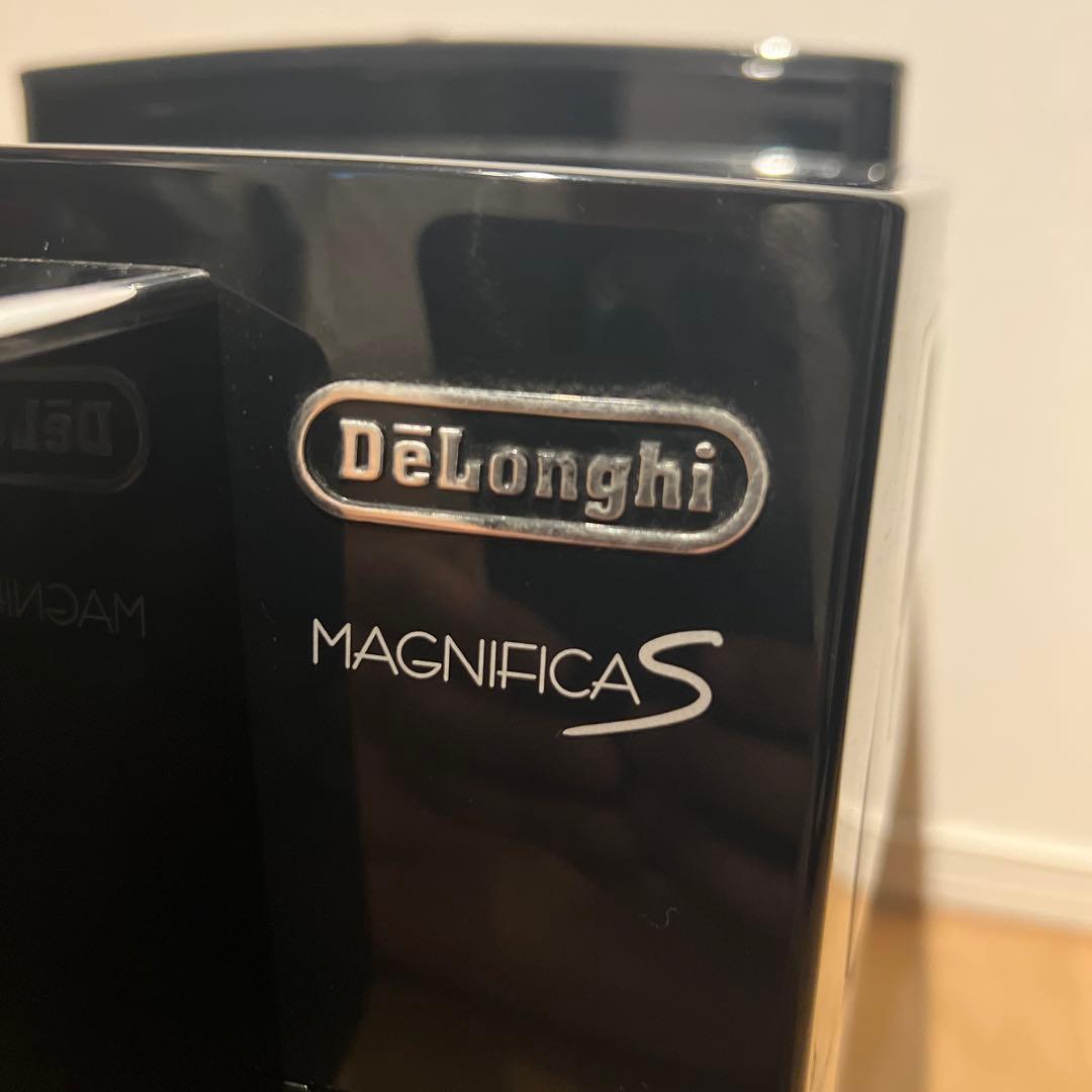 デロンギ　マグニフィカS　コンパクト全自動エスプレッソマシンECAM23120B