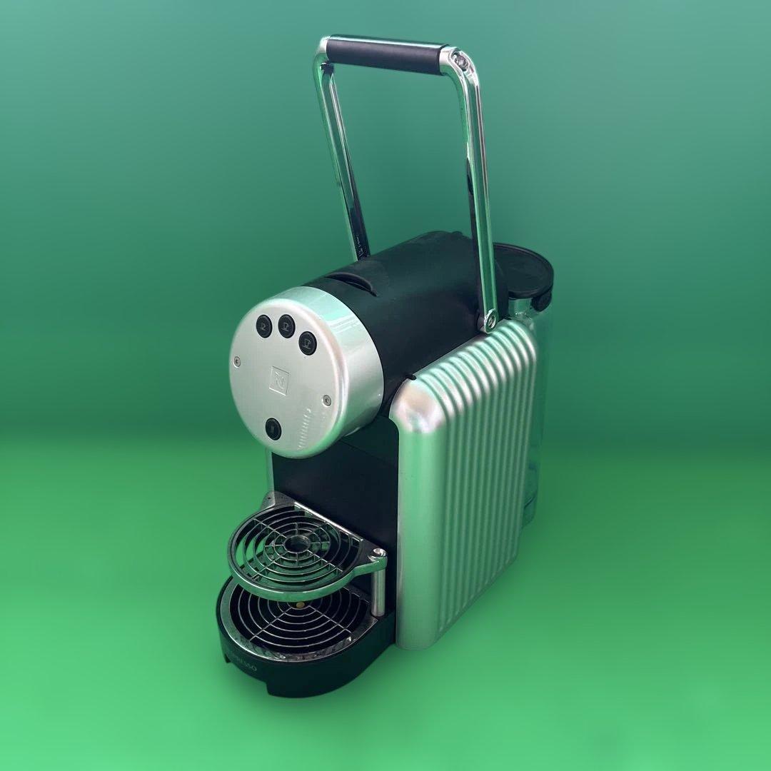 Nespresso ポータブルコーヒーメーカー シルバー/ブラック