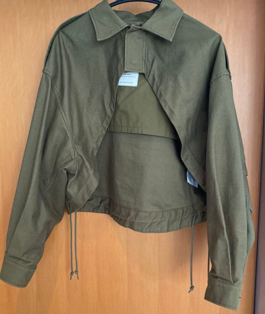 HYKE 2019SS ミリタリージャケット　カーキ