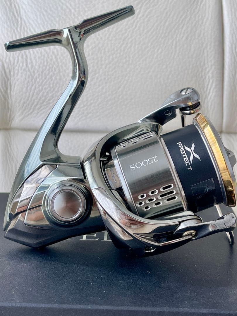 【美品/巻良好】シマノ 18ステラ2500S ハンドルカスタム STELLA