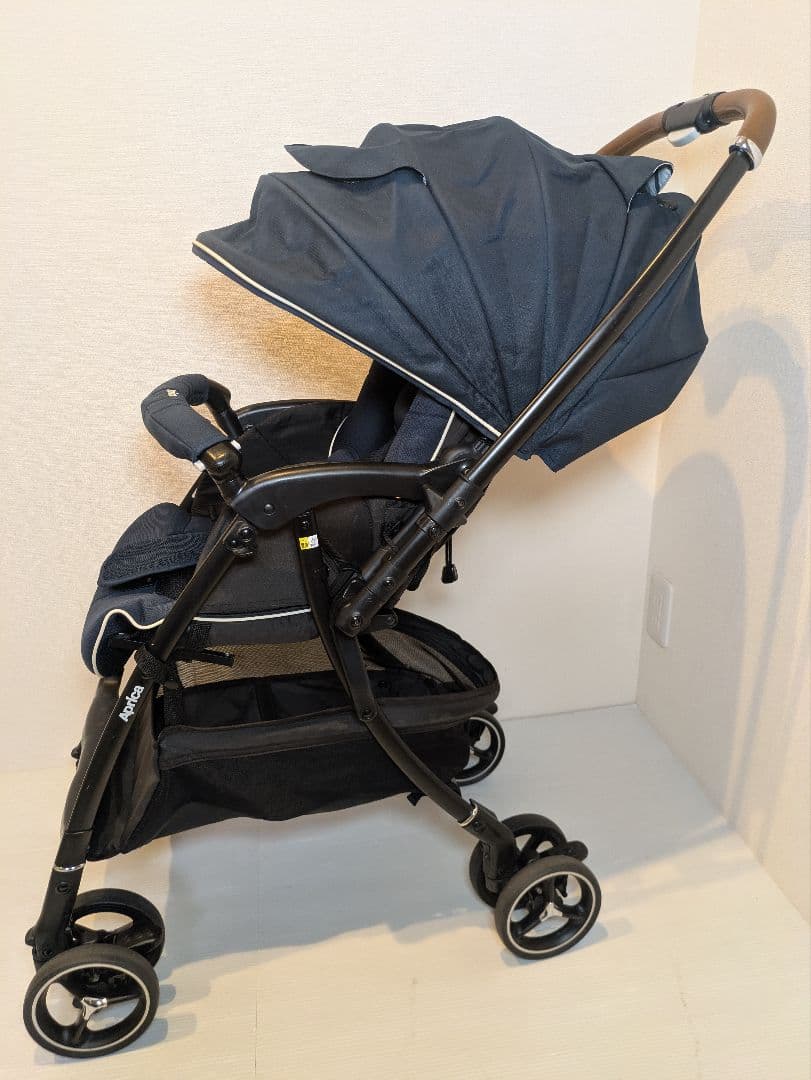 Aprica ラクーナ クッション ネイビー 2162029