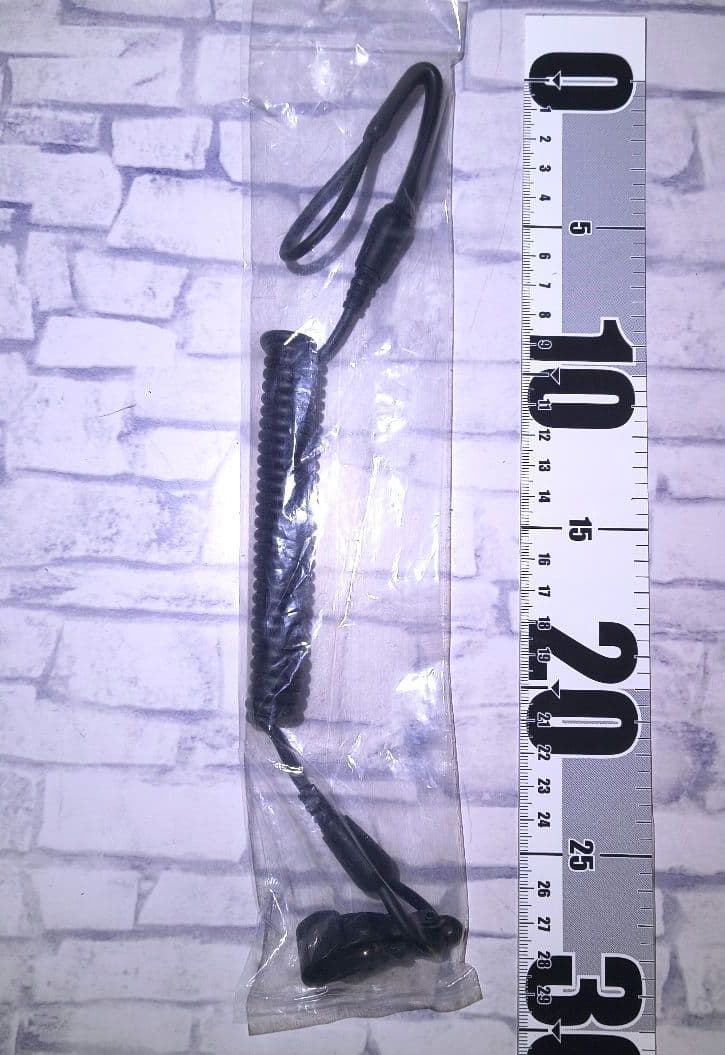 【新品未使用】警察 カールコード 拳銃 ランヤード 吊り紐