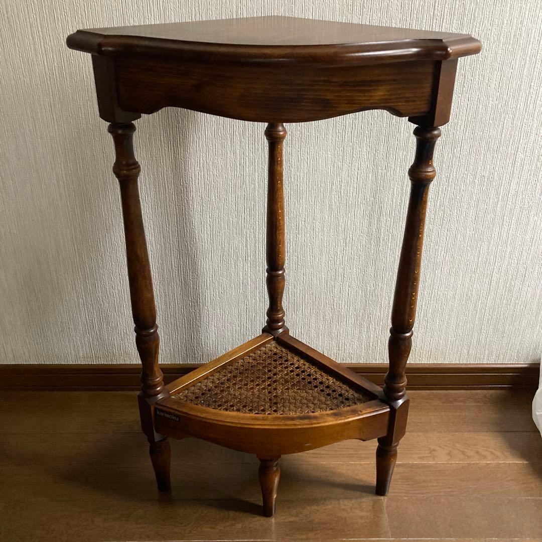 カリモク希少コーナーテーブル