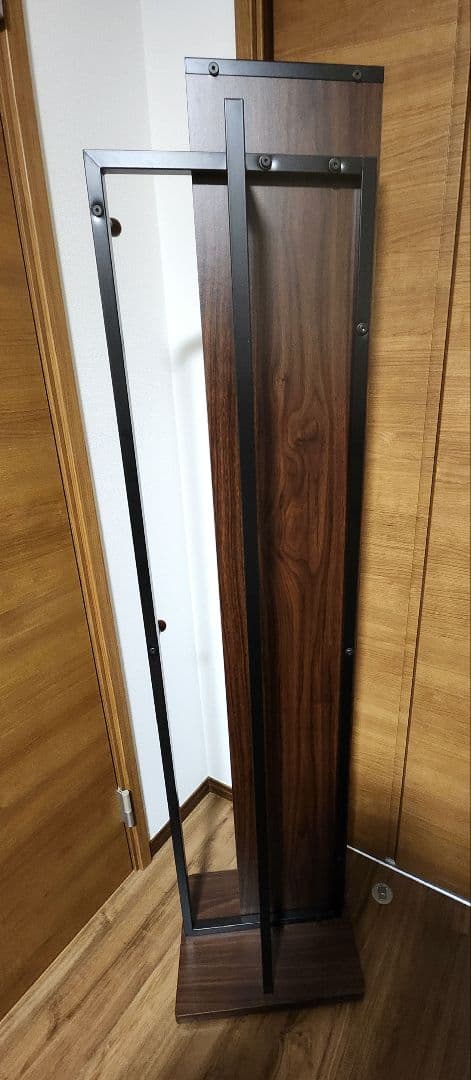 ハンガーラック付き　スタンドミラー