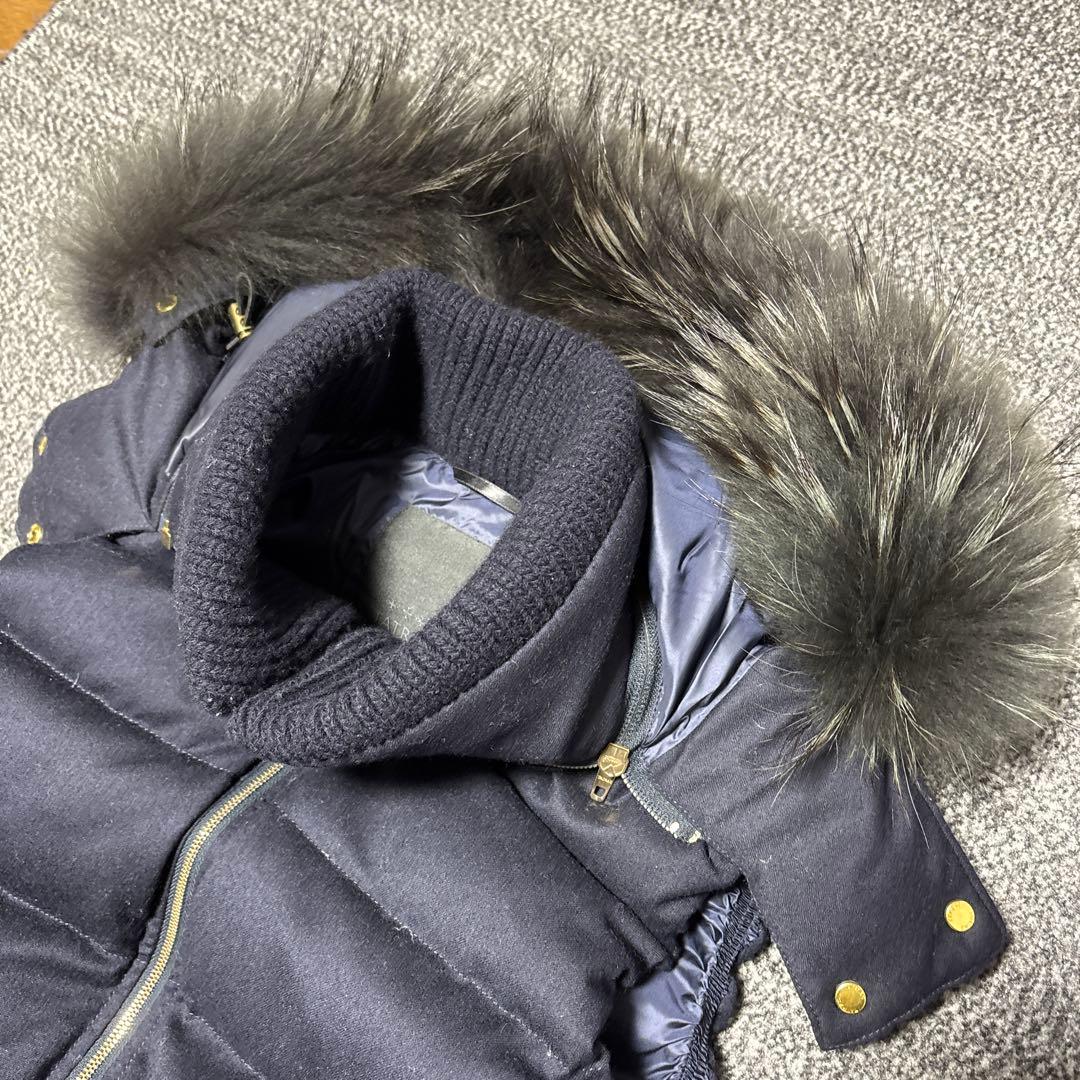 わたし出品‼️ TATRAS ネイビーダウンベスト ウール素材