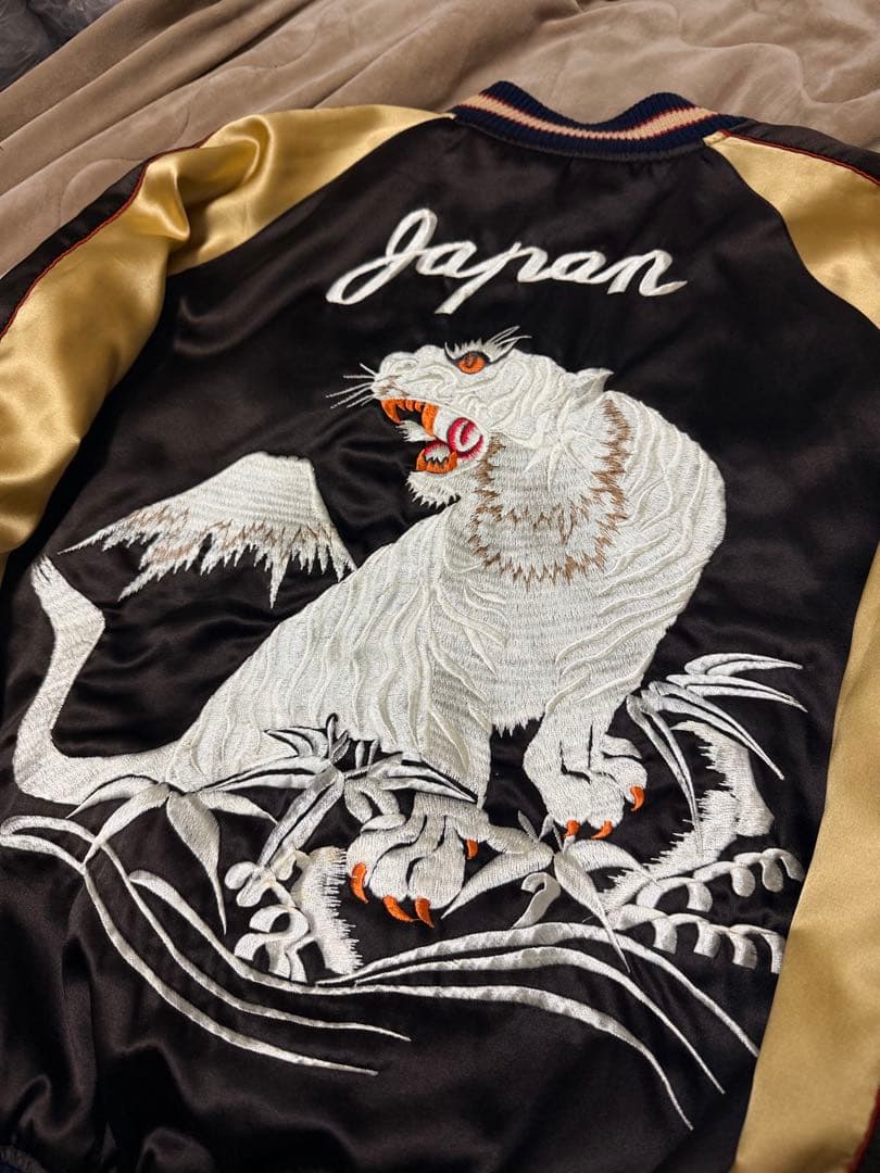 ２面用 テーラー東洋 虎鷲龍 日本限定 スカジャン vintage サテン