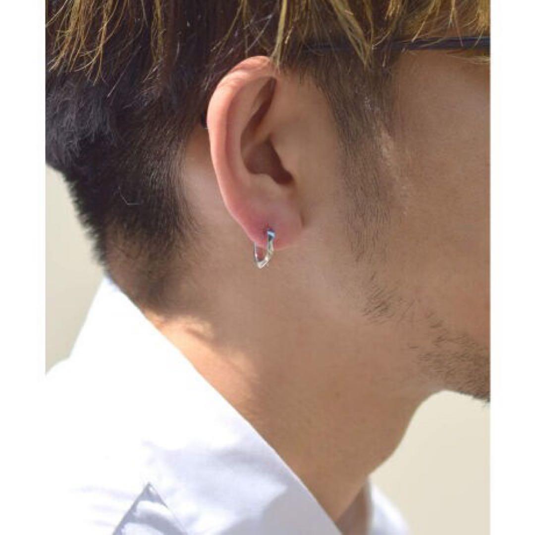 新品付属品完備　ライオンハート クロッシングピアス プレイングツイスト 925