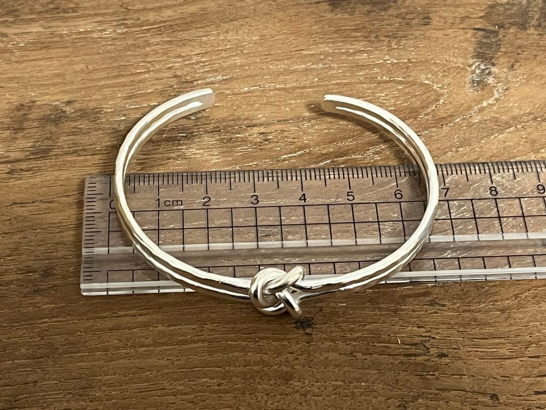 新品・未使用〖タイ購入〗カレンシルバー バングル ブレスレット 男女兼用