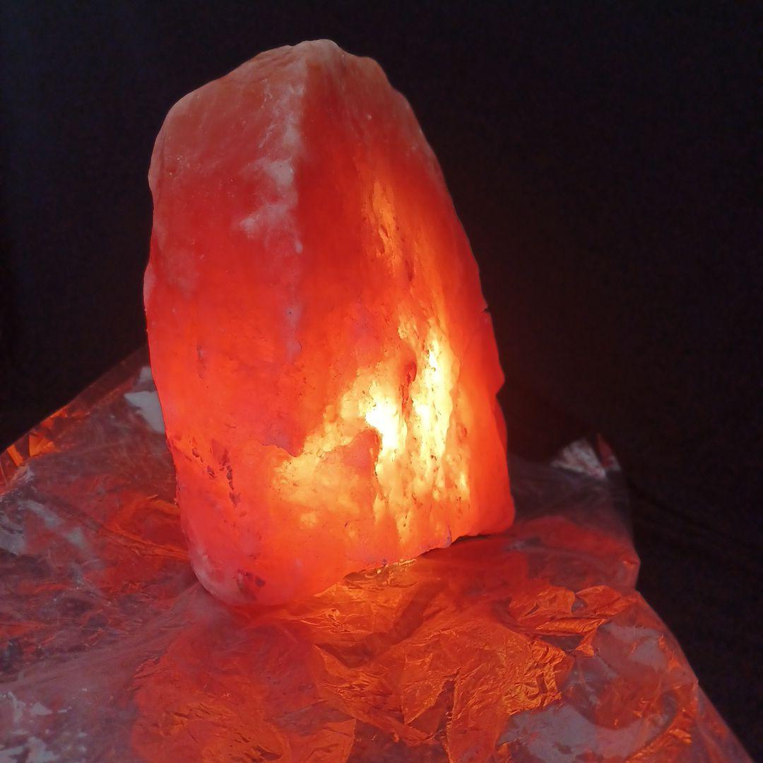 ヒマラヤ岩塩 置物 ピンク　ランプ
