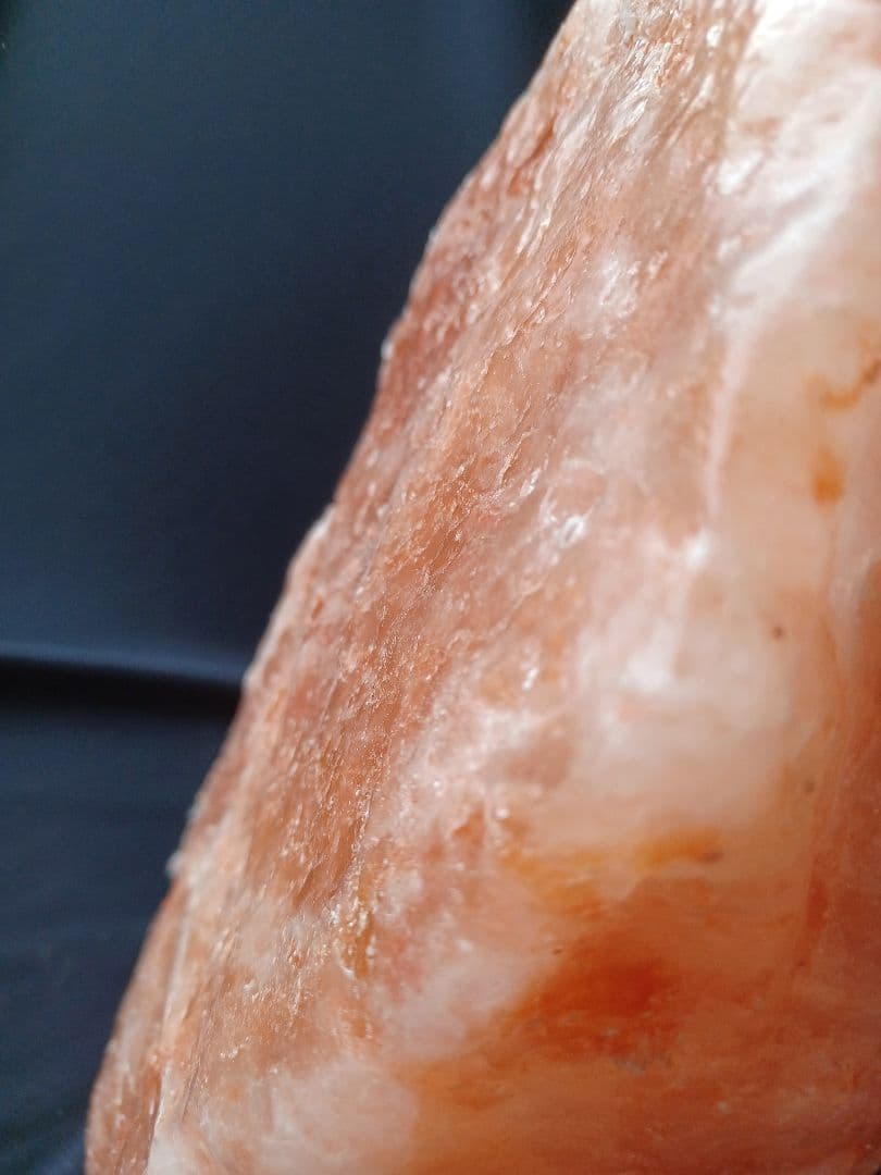 ヒマラヤ岩塩 置物 ピンク　ランプ