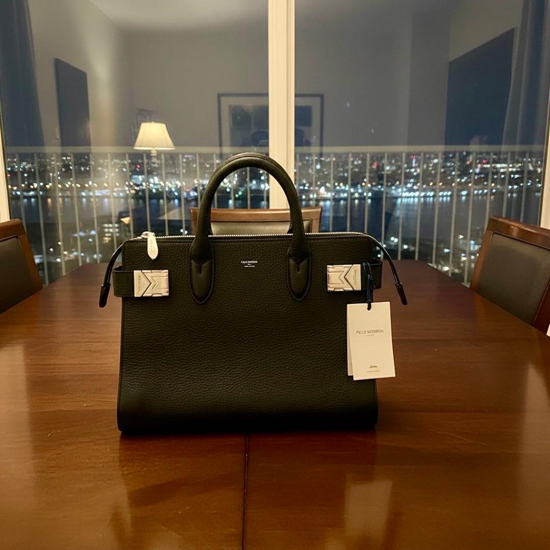 【未使用】25年新作　ペッレモルビダ　ミニボストンバッグ　　黒