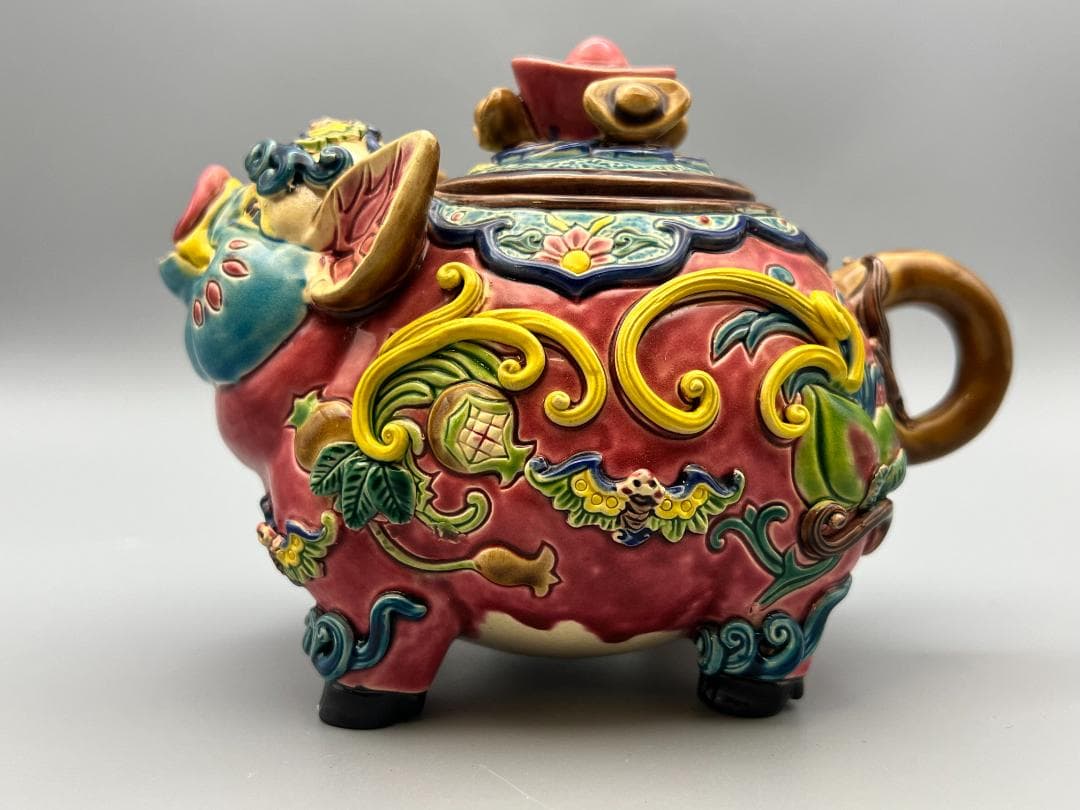 吉田　急須　豚形　智盧　陶光　林智信　林俊亨作　交趾焼　陶磁器　台湾交趾