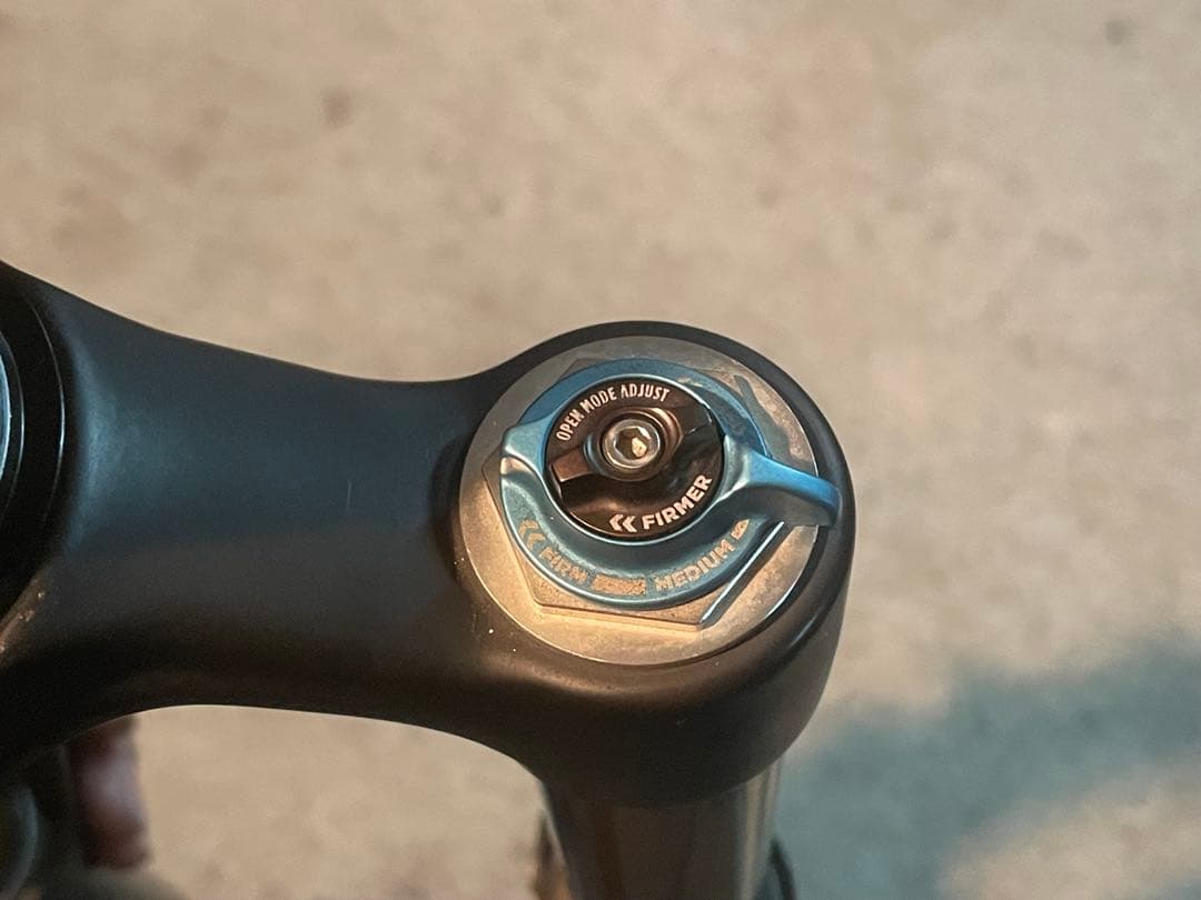 サスペンション FOX FLOAT FACTORY 34 CTD