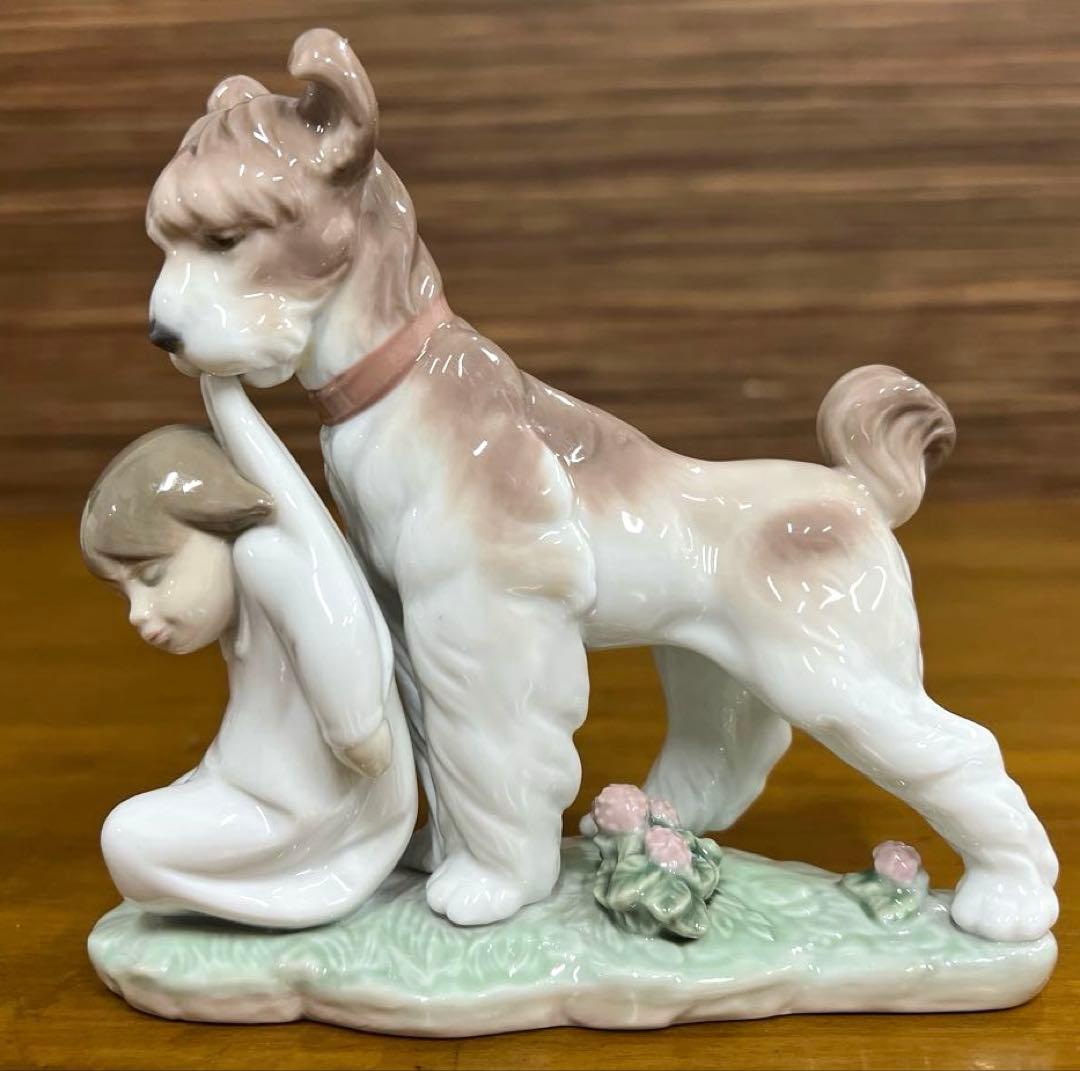 リヤドロ　犬と赤ちゃん　#6556　SAFE & SOUND　置物　磁器　箱付き