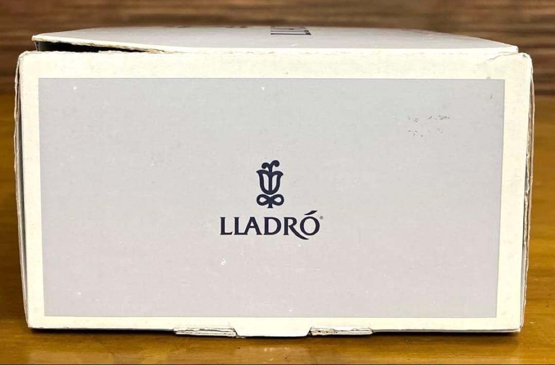 リヤドロ　犬と赤ちゃん　#6556　SAFE & SOUND　置物　磁器　箱付き