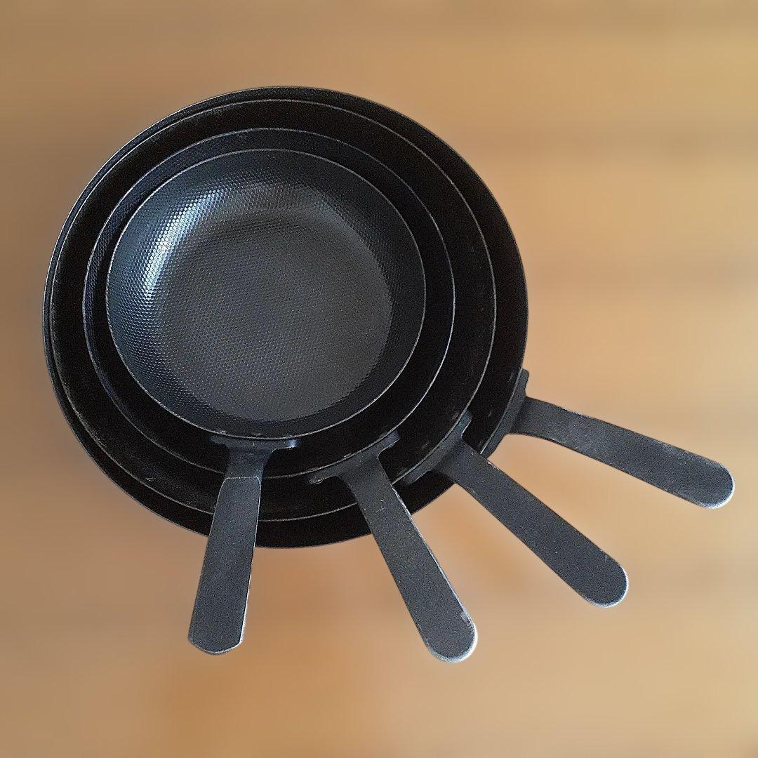 有元葉子　エンボスフライパン　4点セット