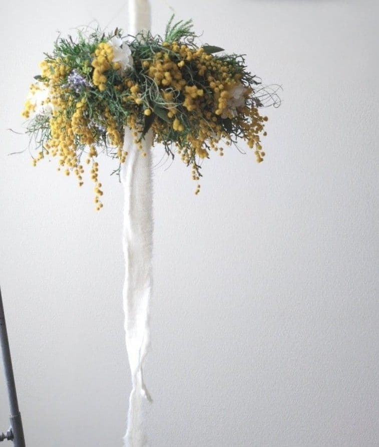 ミモザのフライングリース　春待ちリース
