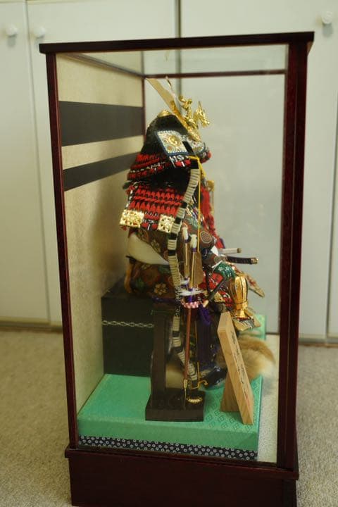 吉徳大光 五月人形（オルゴール付） | 人形は顔がいのちの吉徳。