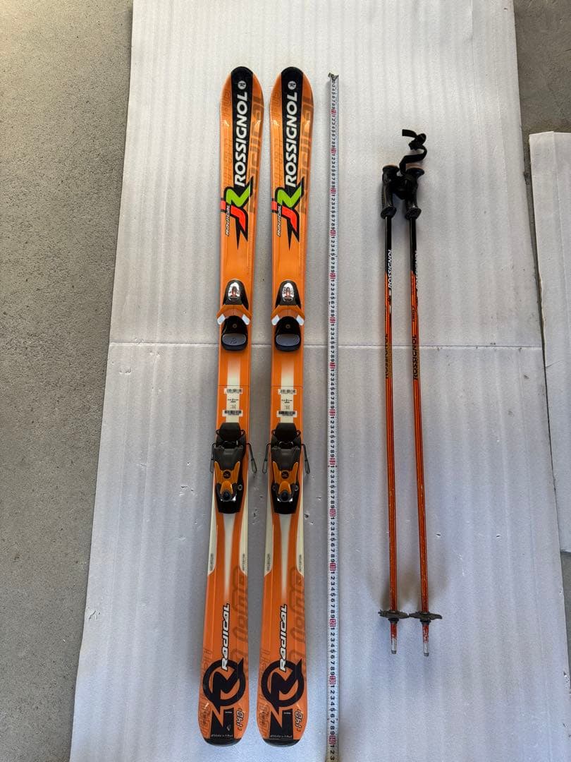 ROSSIGNOL ラディカル　スキー板　ビンディング　ポール付き