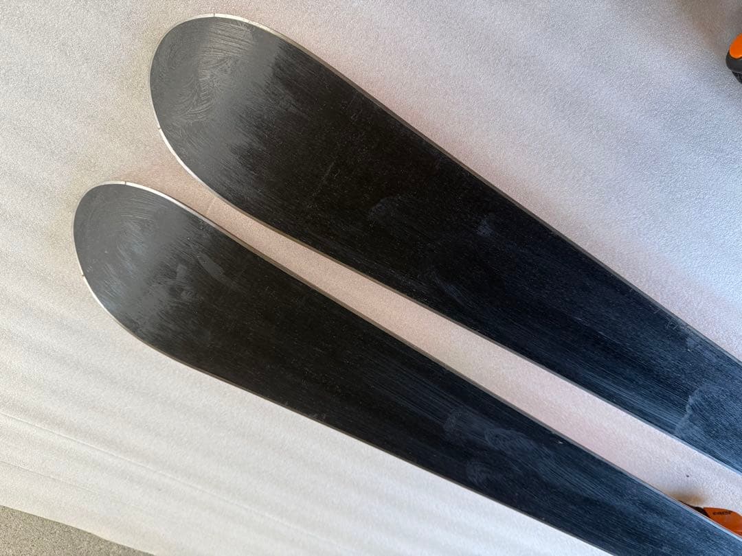 ROSSIGNOL ラディカル　スキー板　ビンディング　ポール付き