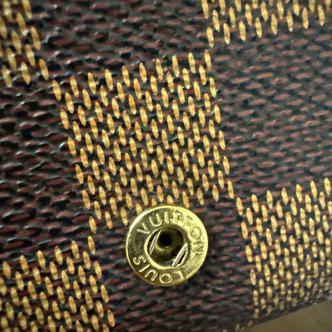 ポルトフォイユ トレゾール　財布