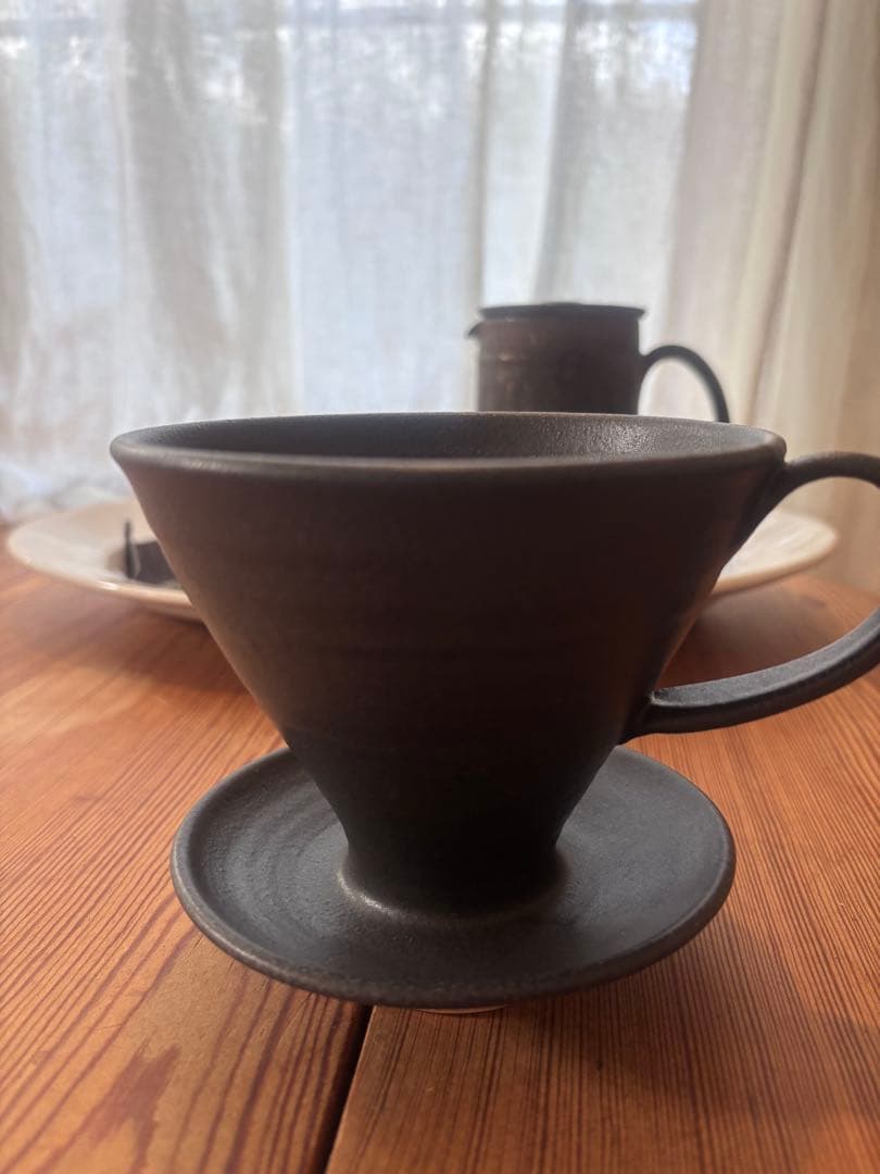 竹口要 ラトン 蓋付き ピッチャー 砂金