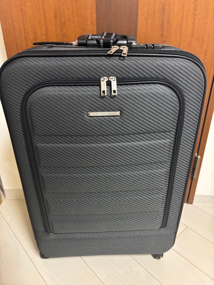 シフレ エスケープ★ソフトスーツケース／キャリーバッグ