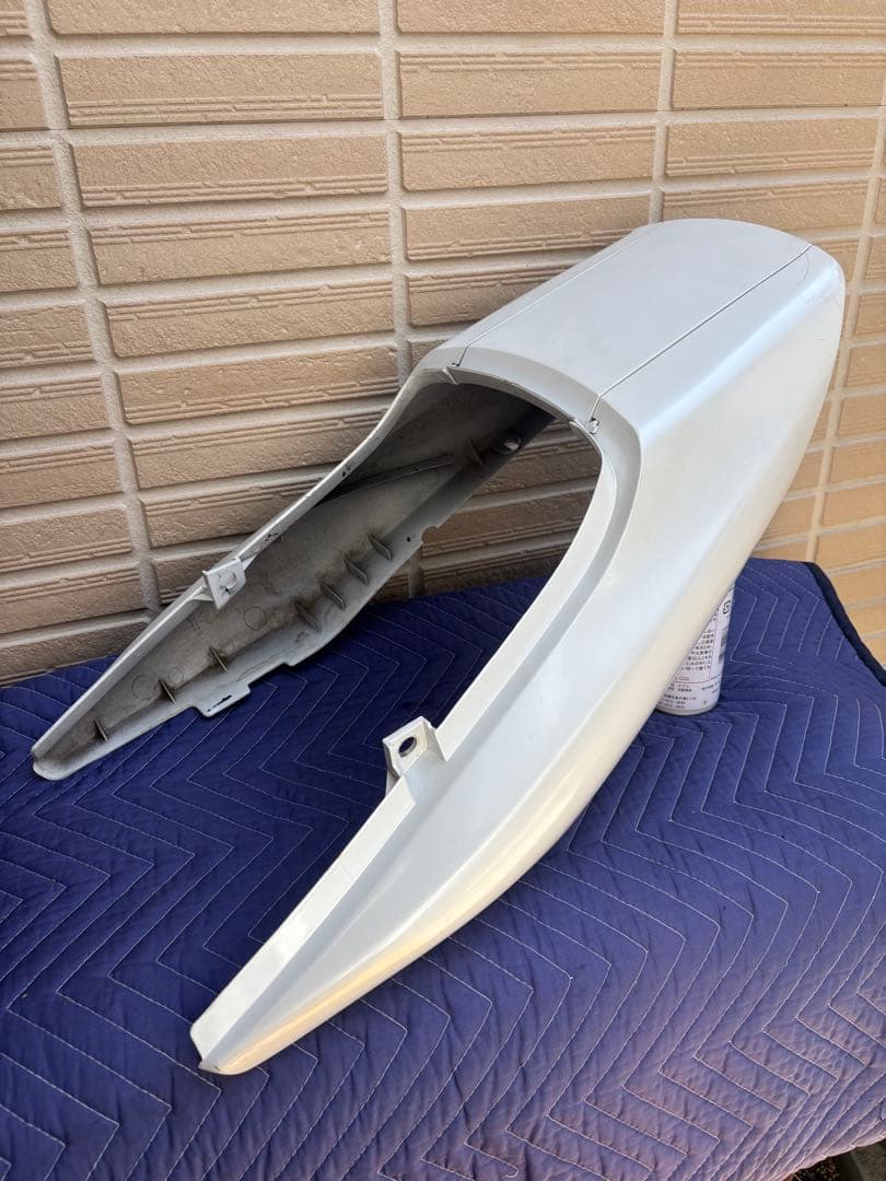 xjr400 純正テール