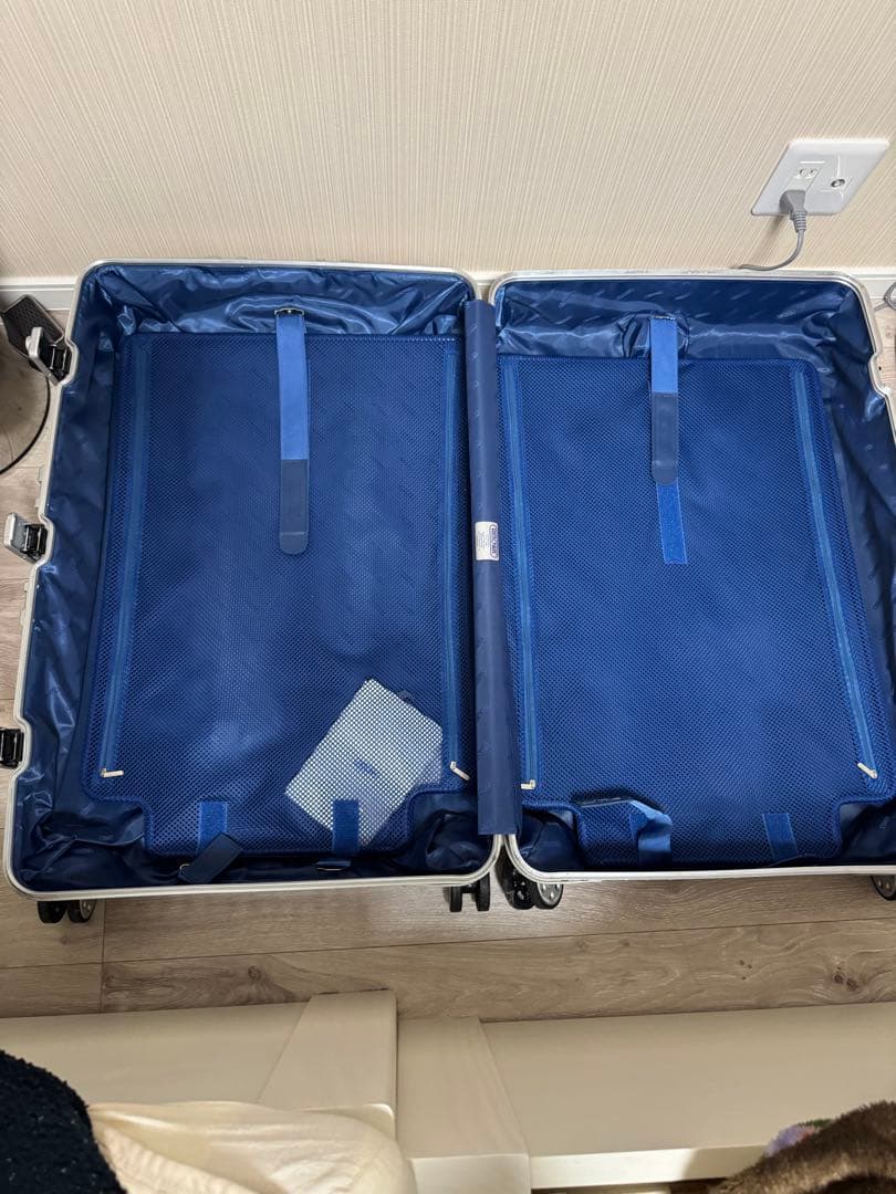 RIMOWA リモワ 920.73.00.4 トパーズ マルチホイール 84L