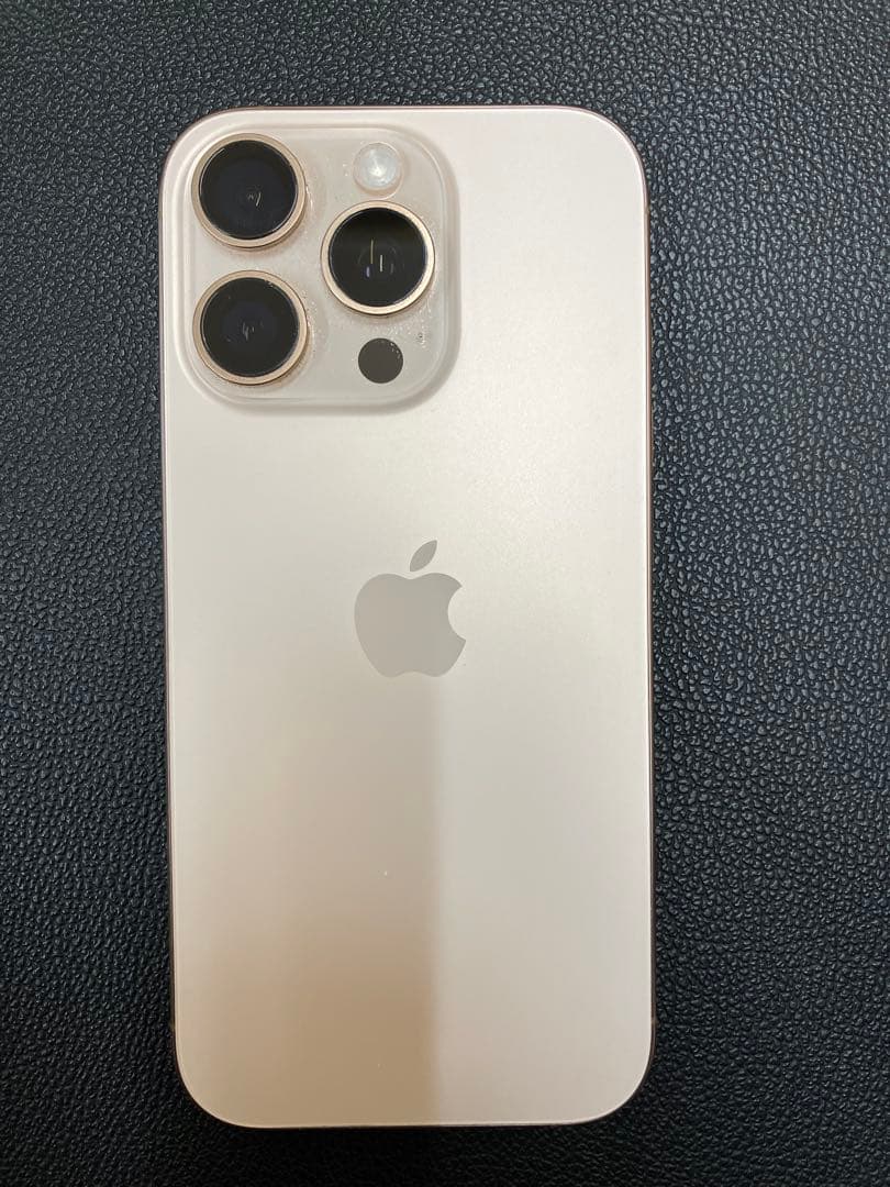 本日まで出品しますApple iPhone 16Pro ゴールド 本体