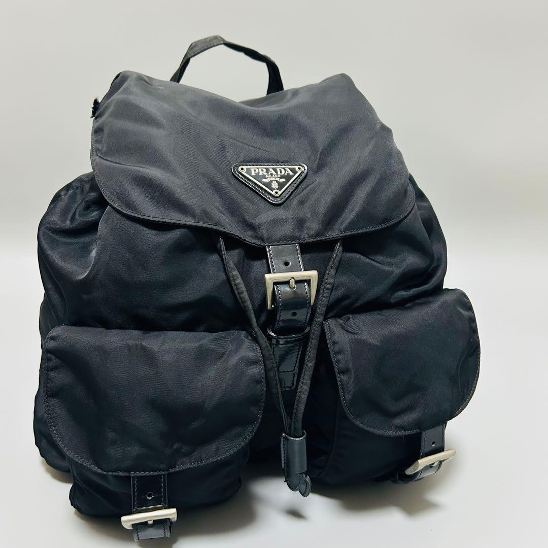 美品PRADA プラダ 巾着型 リュックサック デイパック レディースブラック