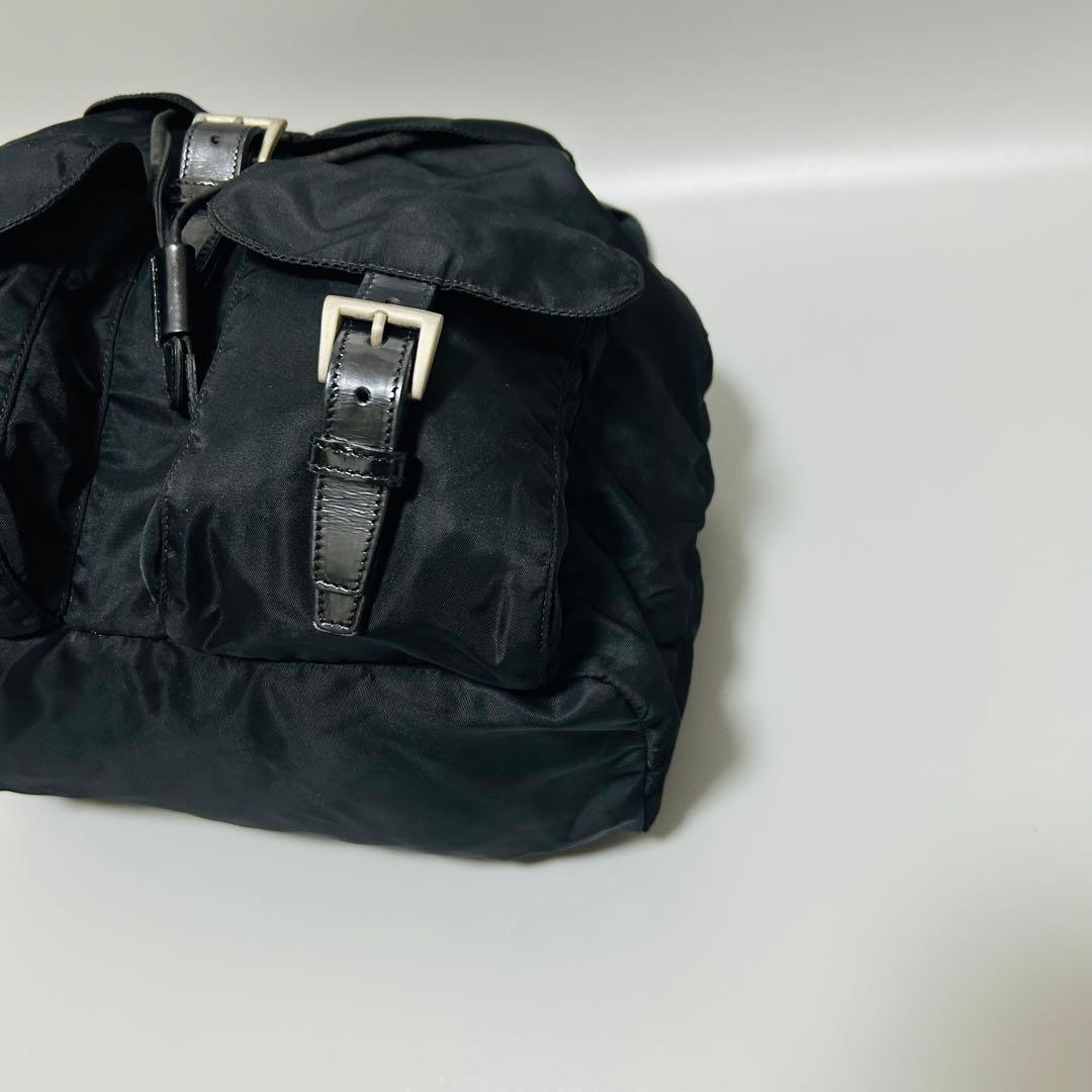美品PRADA プラダ 巾着型 リュックサック デイパック レディースブラック