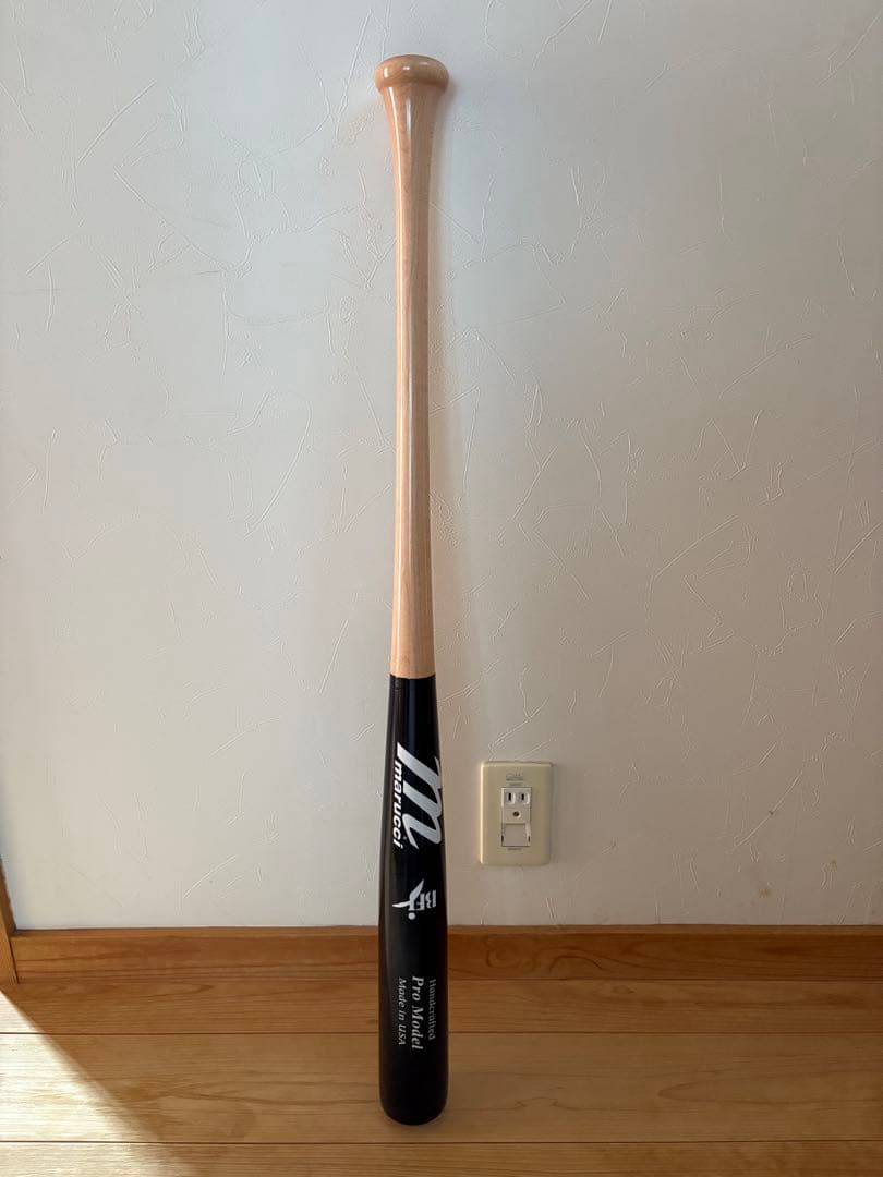 Marucci Pro Model 木製バット