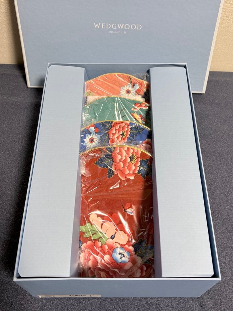 ウェッジウッド　ペオニアブラッシュ　プレート　4枚セット