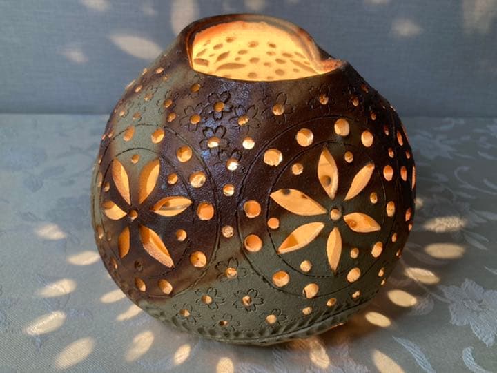 陶器　室内照明　ライト　ランプ　作家物　直径約20.0cm×高さ約16.0cm