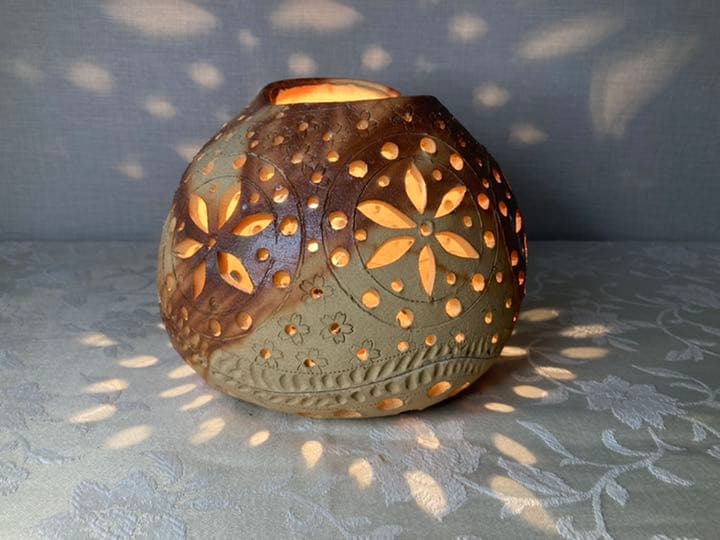 陶器　室内照明　ライト　ランプ　作家物　直径約20.0cm×高さ約16.0cm